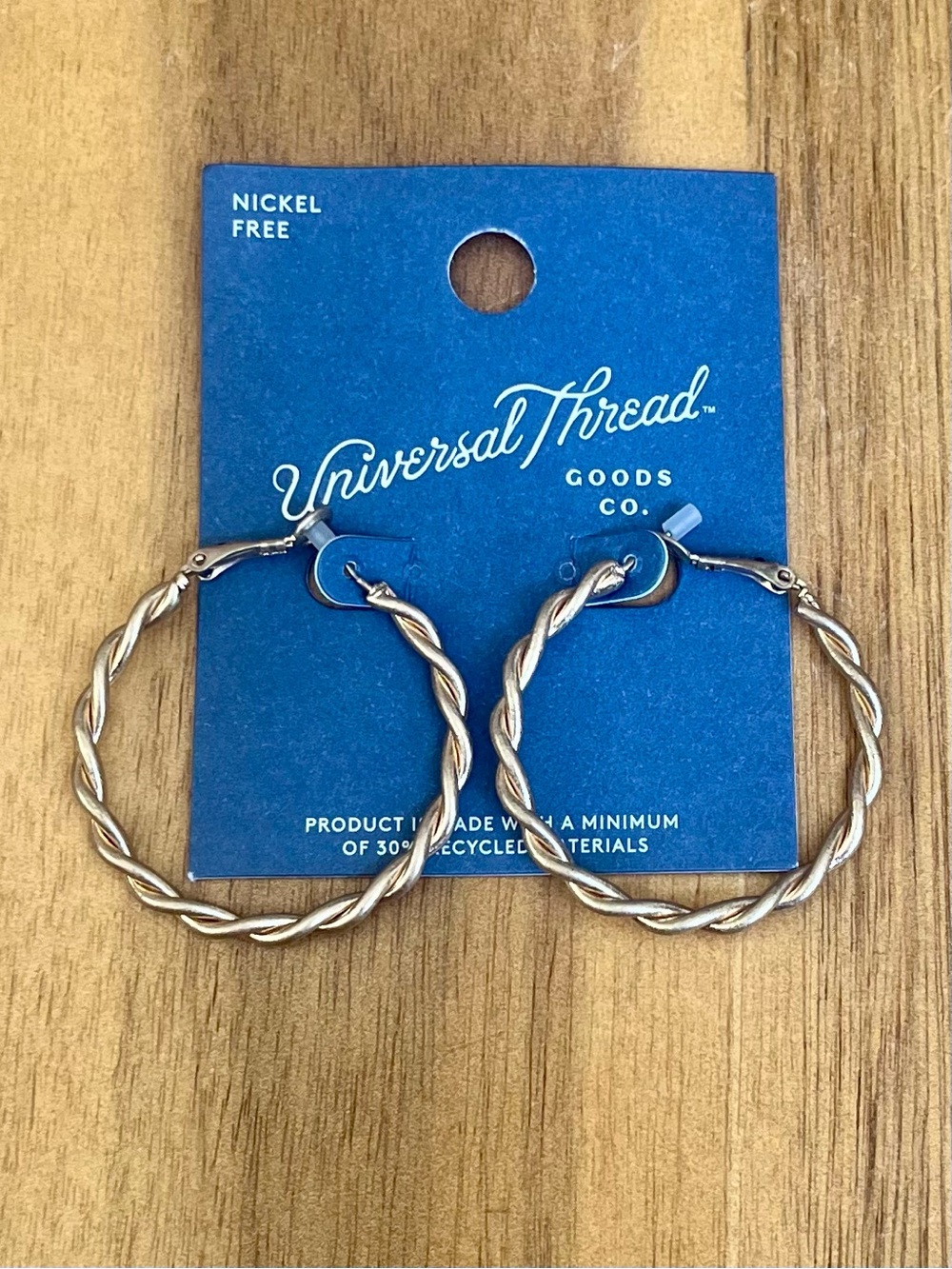 *3/$15, Universal Thread, Gold Twisted Hoop Earrings - Picture 4 of 5